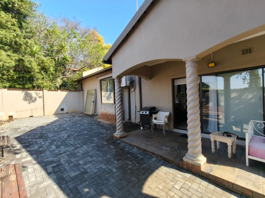 3 Bedroom Property for Sale in Safari Gardens North West